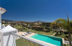 5 Plaza de España, Benahavis, Andalusia 29679