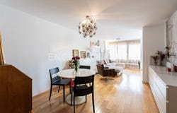 Valencia Capital, Valencian Community 46010