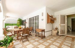 Dos Hermanas, Andalusia 41703