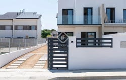 Cambrils, Catalonia 43850
