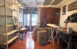 Carrer d'Avall, Montbrió del Camp, Catalonia 43340