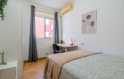 2 Carrer de Jaume II, Valencia, Valencian Community 46015