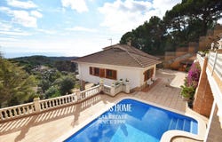 Arenys de Munt, Catalonia 08358