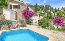 Puigpunyent, Balearic Islands 07195