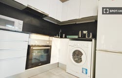 barcelona, Catalonia 08042