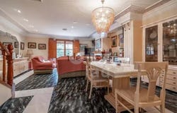 Valencia/València, Valencian Community 46800