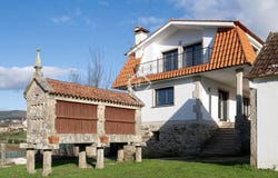 Redondela, Galicia 36818