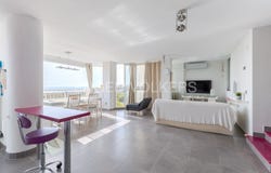 Valencia Capital, Valencian Community 46012