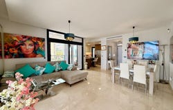 Benidorm, Valencian Community 03502
