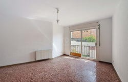 Barcelona, Catalonia 08360