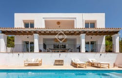 Eivissa, Balearic Islands 07819