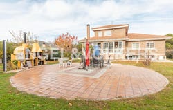 Villaviciosa de Odón, Community of Madrid 28670