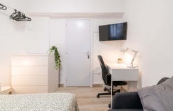 14 Senda del Secanet, Valencia, Valencian Community 46035