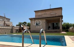 Tarragona, Catalonia 43839