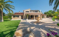 Binissalem, Balearic Islands 07350