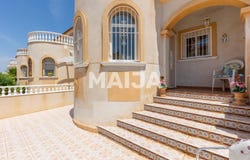 Calle Maite Pagazaurtundua Ruiz, Torrevieja, Valencian Community 03183