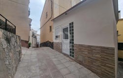 Tarragona, Catalonia 43512