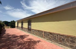 Utrera, Andalusia 41710