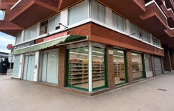 Sabadell, Catalonia 08206