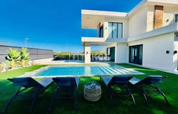 Alicante, Pueblo Latino, Alicante, Valencian Community 03410