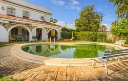 Palomares del Rio, Andalusia 41928