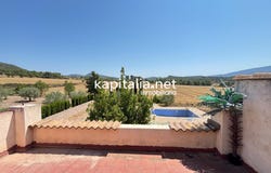 Alcoy, Valencia 03802