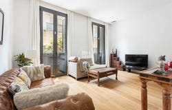 45 Carrer de Ballester, Barcelona, 08023