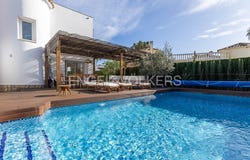 Oliva, Valencian Community 46780