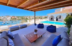 Mahón, Balearic Islands 07700