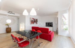 Valencia Capital, Valencian Community 46019