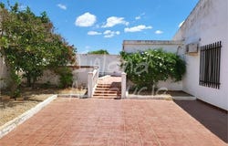Fuente de Piedra, Andalusia 29520