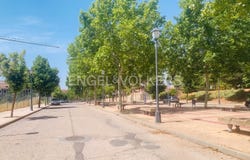 Requena, Valencian Community 46340