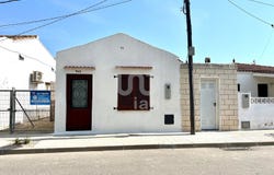 Tarragona, Catalonia 43877