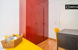 madrid, Community of Madrid 28224