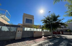 Pilar de la Horadada, Valencia 03190