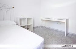Calle Rubén Darío, Sevilla, Andalusia 41010