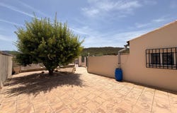 Salinas, Valencian Community 03638