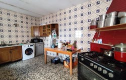 Parla, Community of Madrid 28982