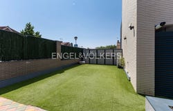 Villaviciosa de Odón, Community of Madrid 28670