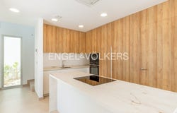 Benitachell, Valencia 03726