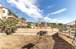 Santa Coloma de Gramenet, Catalonia 08924
