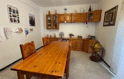 Valls, Catalonia 43800