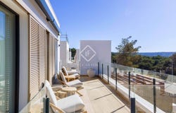 Es Mercadal, Balearic Islands 07740