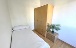 Avenida Alvar Nez, Sevilla, Andalusia 41010