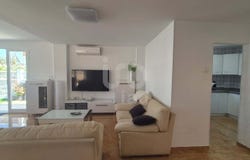Valencia/València, Valencian Community 46730