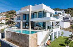 15 Calle Avellano, Malaga, 29639