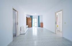 Utrera, Andalusia 41710