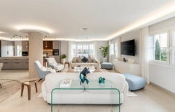 Nueva Andalucía, Malaga, Andalusia 04006