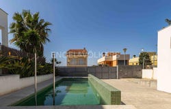 El Vendrell, Catalonia 43880