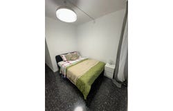 Carrer de Juan de Garay, Valencia, Valencian Community 46017